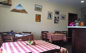 Agriturismo Finestre di Langa