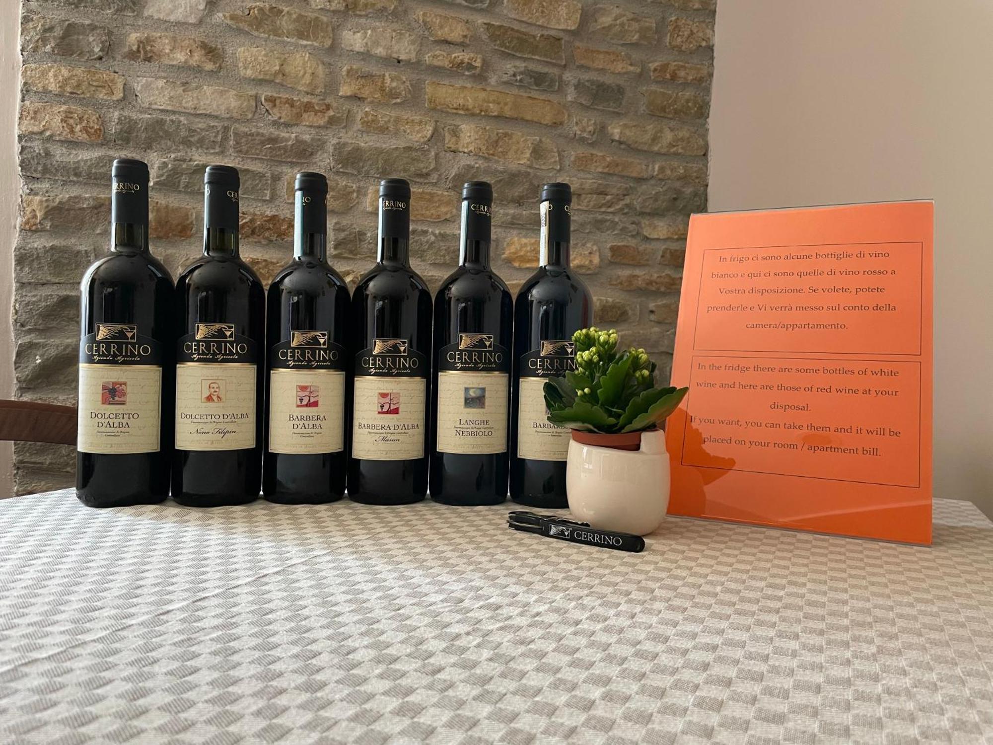 Agriturismo Finestre di Langa Trezzo Tinella Esterno foto