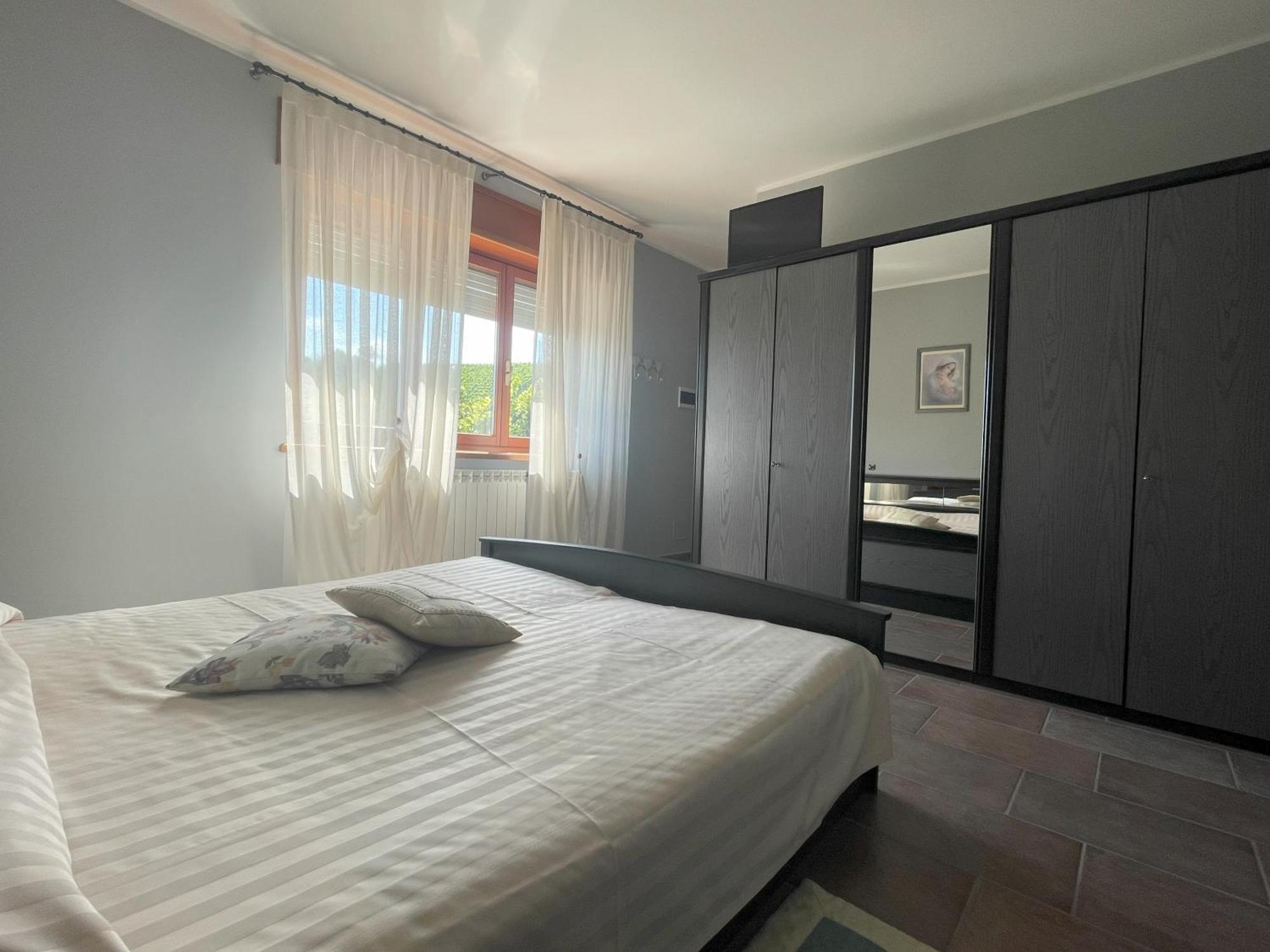 Agriturismo Finestre di Langa Trezzo Tinella Esterno foto
